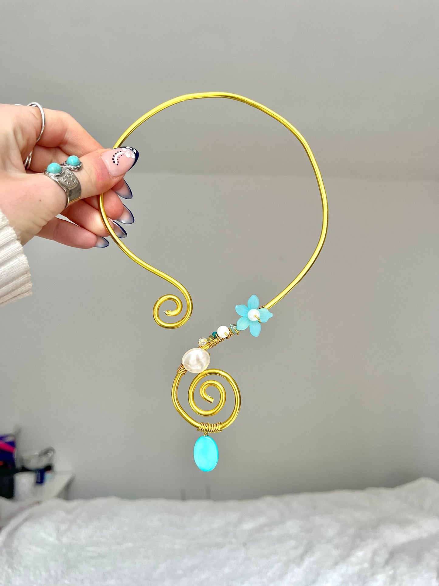Statement Jasmine hibiscus necklace