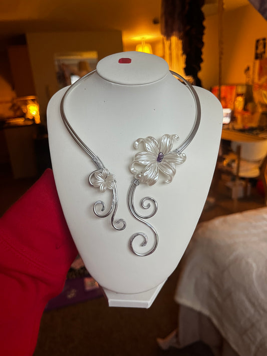 Fairy pearl necklace