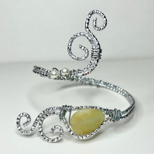 A Swirly Gemstone Bangle